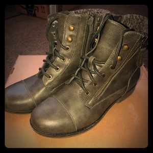 Above ankle boots